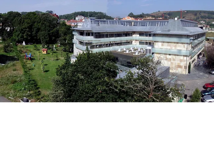 Hotel Estrella Norte 4*